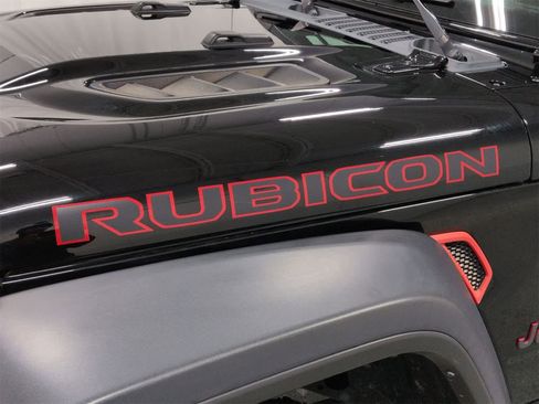 Certified 2022 Jeep Gladiator Rubicon image 13