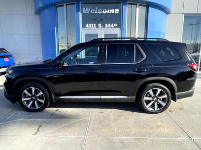 Certified 2024 Honda Pilot Touring
