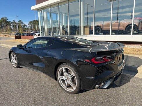 Used 2023 Chevrolet Corvette Stingray Preferred Cpe w/ Z51 Performance Package image 3