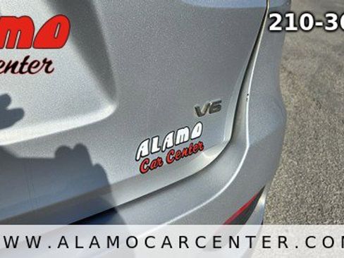 Used 2019 Kia Sorento LX V6 AWD image 12