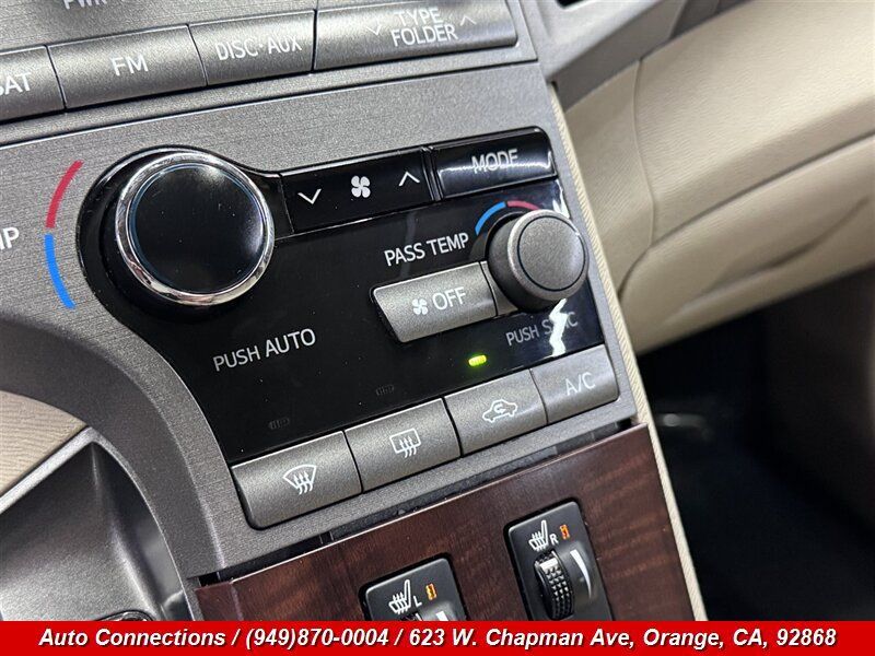 Used 2009 Toyota Venza AWD image 16