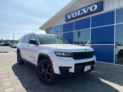 Used 2023 Jeep Grand Cherokee L Laredo