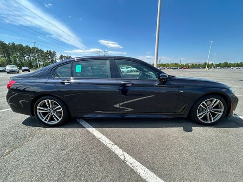 Used 2017 BMW 750i xDrive AWD/4WD image 6