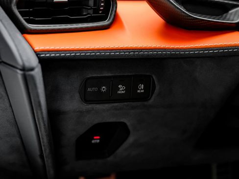 Used 2025 Lamborghini Revuelto AWD/4WD image 99