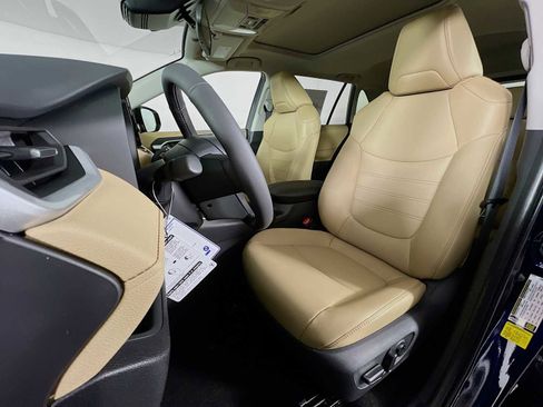 New 2025 Toyota RAV4 XLE Premium image 13