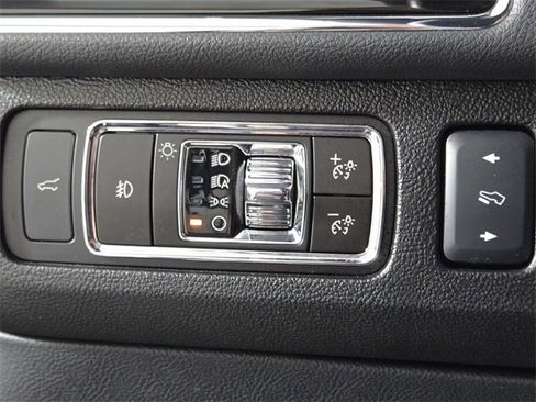 Certified 2024 Lincoln Navigator Reserve image 23