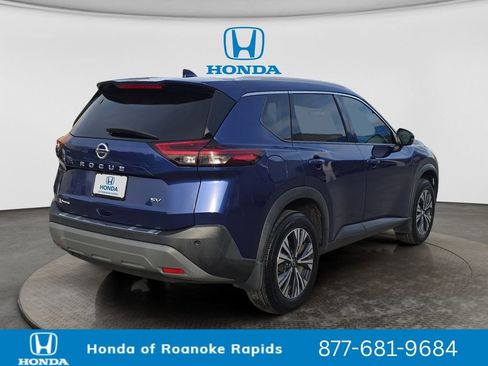 Used 2021 Nissan Rogue SV w/ Premium Package FWD image 5