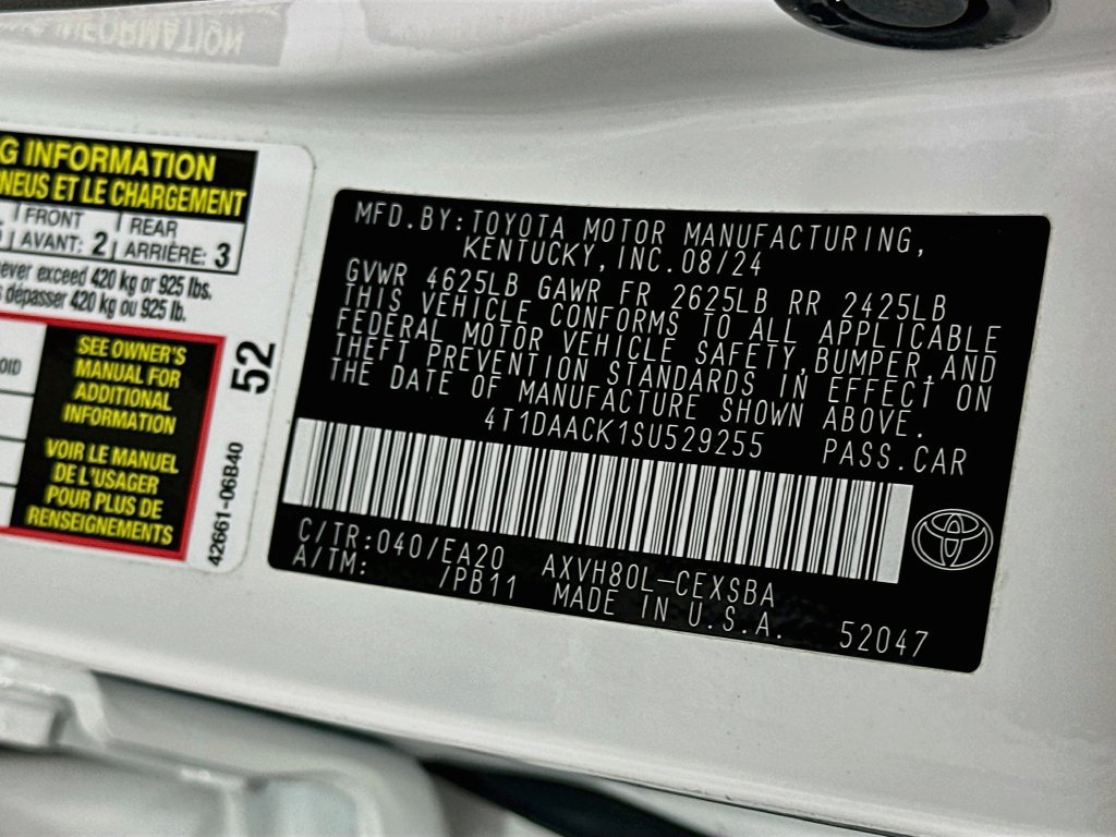 Certified 2025 Toyota Camry SE FWD image 32