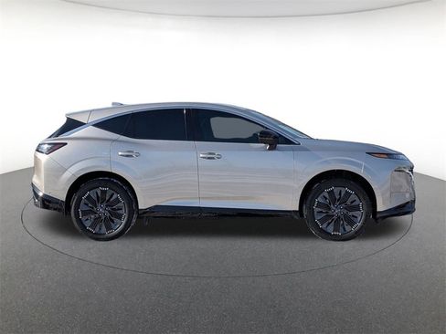 Used 2025 Nissan Murano Platinum image 4