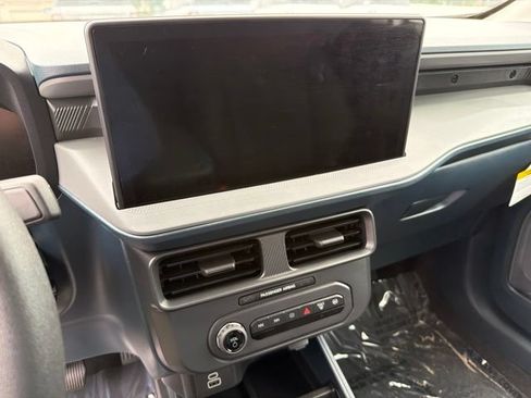 Used 2026 Ford Maverick XL AWD/4WD image 18