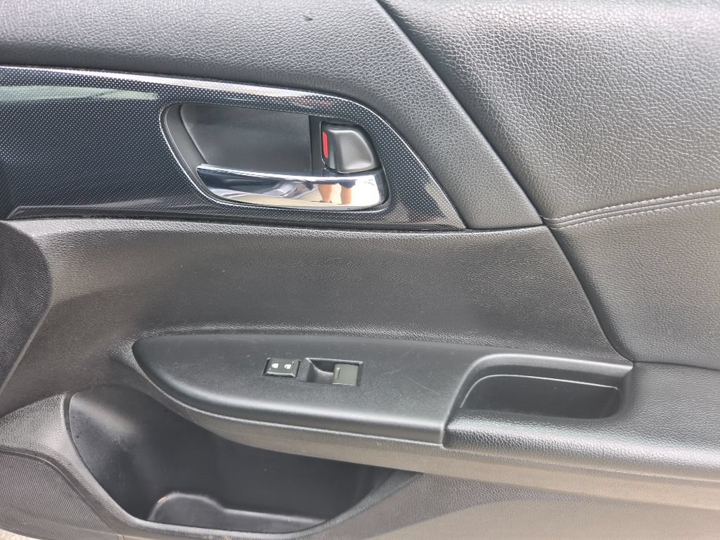 Used 2014 Honda Accord Sport image 36