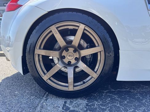 Used 2011 Nissan 370Z Coupe w/ Sport Pkg RWD image 13