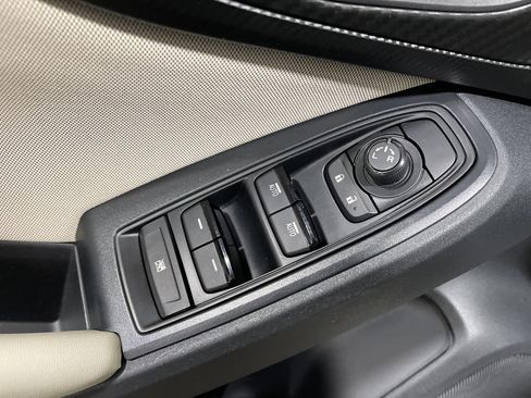 Used 2022 Subaru Impreza Premium image 8