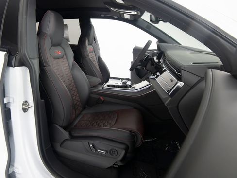 Used 2026 Audi RS Q8 performance AWD/4WD image 35