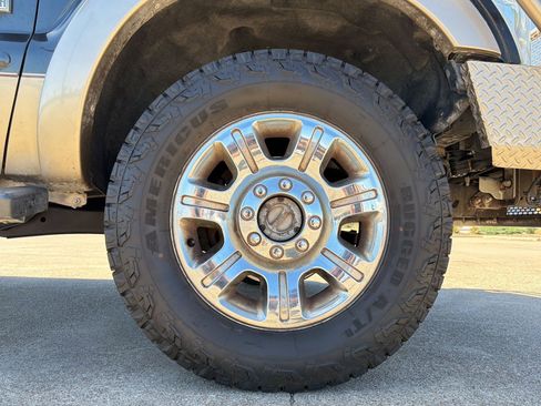 Used 2013 Ford F250 King Ranch w/ King Ranch w/Chrome Pkg image 29