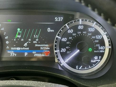 Certified 2025 Toyota Highlander LE FWD image 14