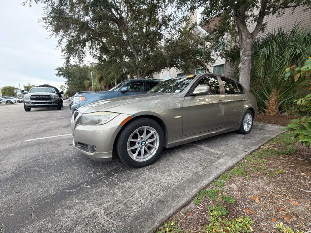 Used 2010 BMW 328i Sedan RWD image 1