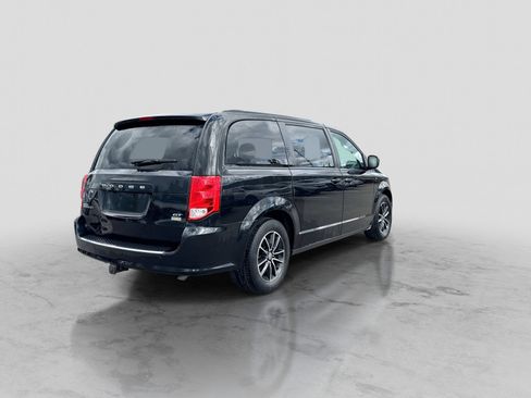 Used 2019 Dodge Grand Caravan GT FWD image 6