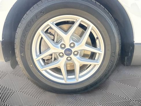 Used 2021 Ford Edge SEL AWD/4WD image 32