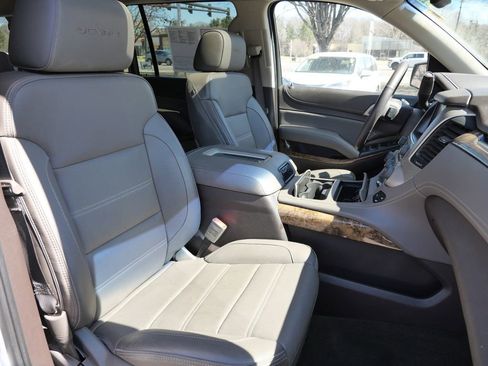 Used 2016 GMC Yukon XL Denali w/ Open Road Package image 18