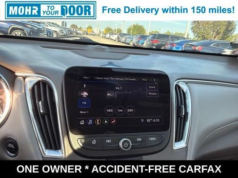 Used 2019 Chevrolet Malibu Premier FWD image 23