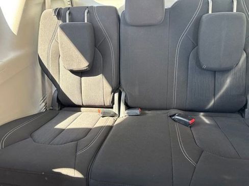 Used 2024 Chrysler Voyager LX FWD image 31
