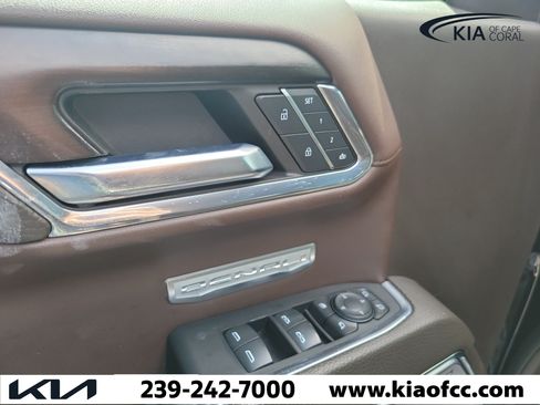 Used 2024 GMC Sierra 1500 Denali w/ Denali Reserve Package AWD/4WD image 18
