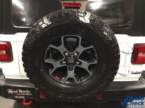 Used 2018 Jeep Wrangler Unlimited Rubicon AWD/4WD image 18