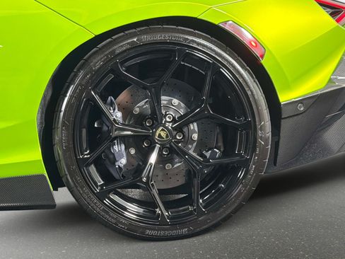 Used 2026 Lamborghini Revuelto AWD/4WD image 16