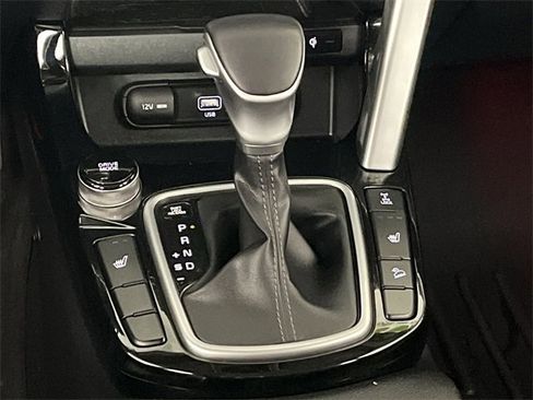 Certified 2022 Kia Seltos EX image 20