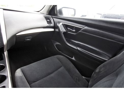 Used 2015 Nissan Altima 2.5 S w/ Power Driver Seat Package FWD image 12