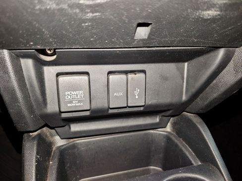 Used 2015 Honda Fit LX image 41