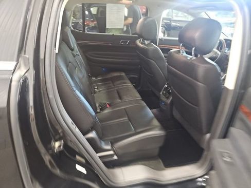 Used 2017 Lincoln MKT AWD w/ Technology Package image 24