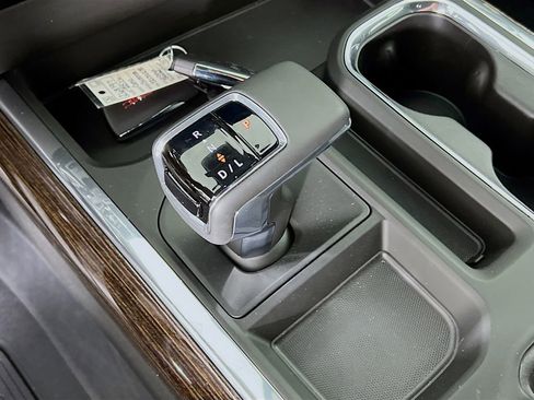 New 2026 GMC Sierra 1500 Elevation image 14