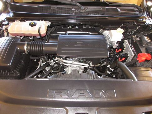 Used 2020 RAM 1500 Big Horn RWD image 27