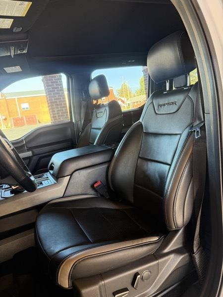 Used 2018 Ford F150 Raptor w/ Equipment Group 802A Luxury AWD/4WD image 10