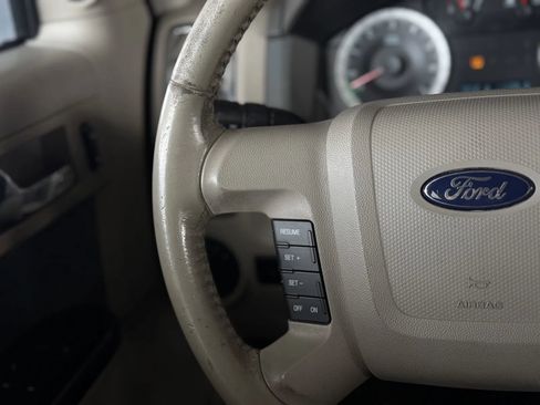 Used 2009 Ford Escape Limited FWD image 21