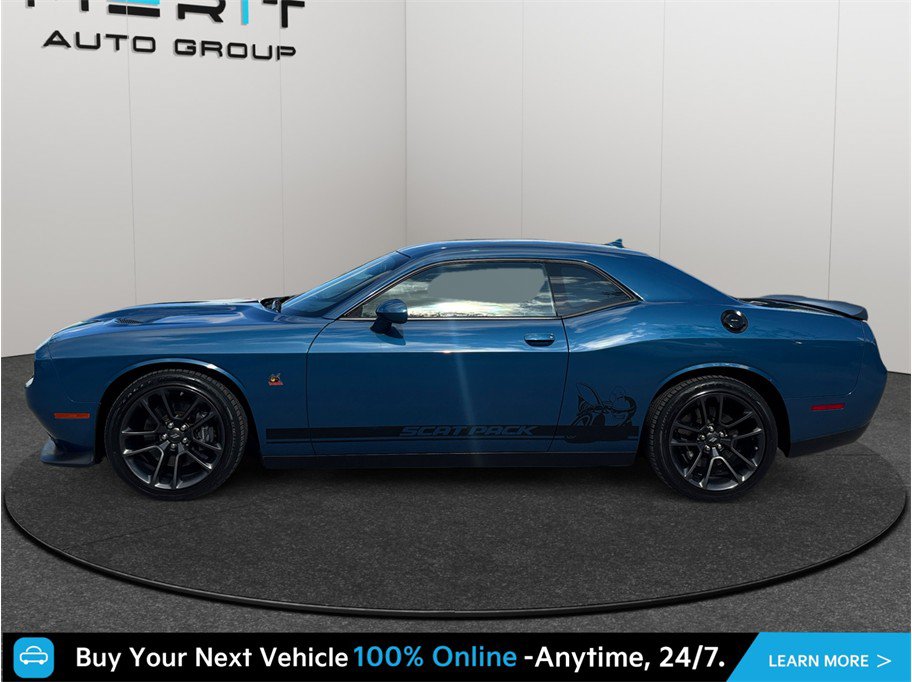 Used 2021 Dodge Challenger R/T Scat Pack RWD image 5