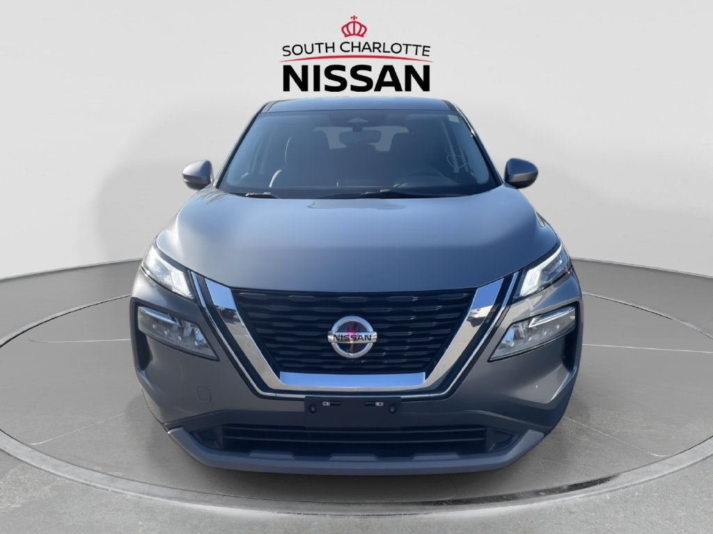 Used 2021 Nissan Rogue SV AWD/4WD image 2