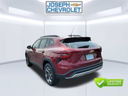 Used 2025 Chevrolet Trax LT w/ Driver Confidence Package