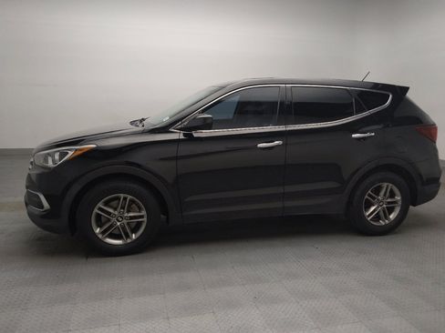 Used 2018 Hyundai Santa Fe Sport FWD image 2