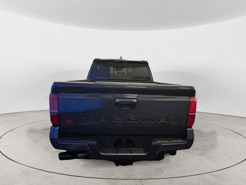 New 2026 Toyota Tacoma TRD Off-Road AWD/4WD image 4