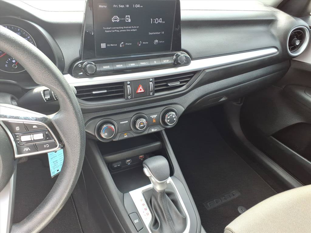Used 2024 Kia Forte LXS w/ LXS Technology Package FWD image 25