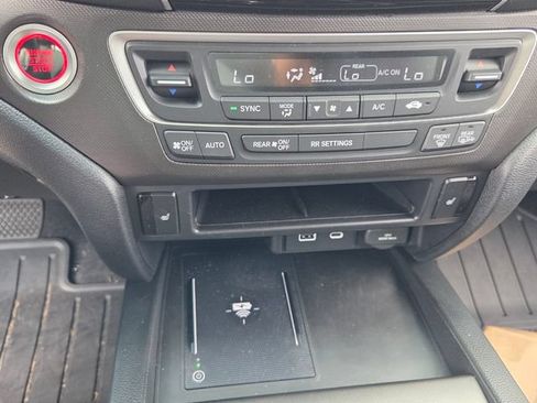 Used 2025 Honda Ridgeline TrailSport image 21