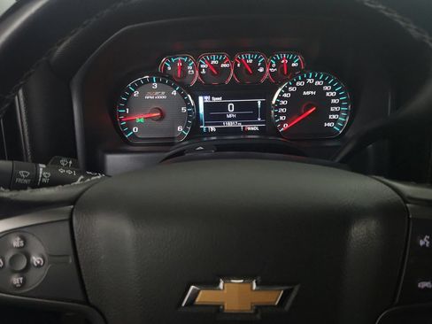 Used 2018 Chevrolet Silverado 1500 LT w/ All Star Edition AWD/4WD image 16