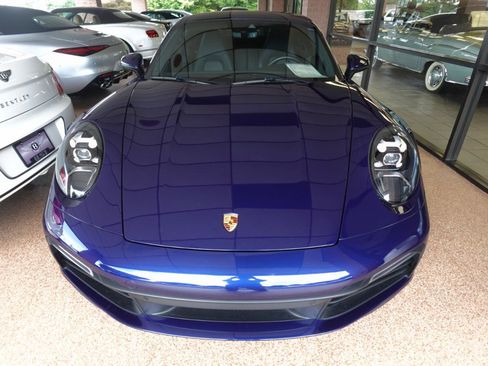 Used 2022 Porsche 911 Carrera S RWD image 6