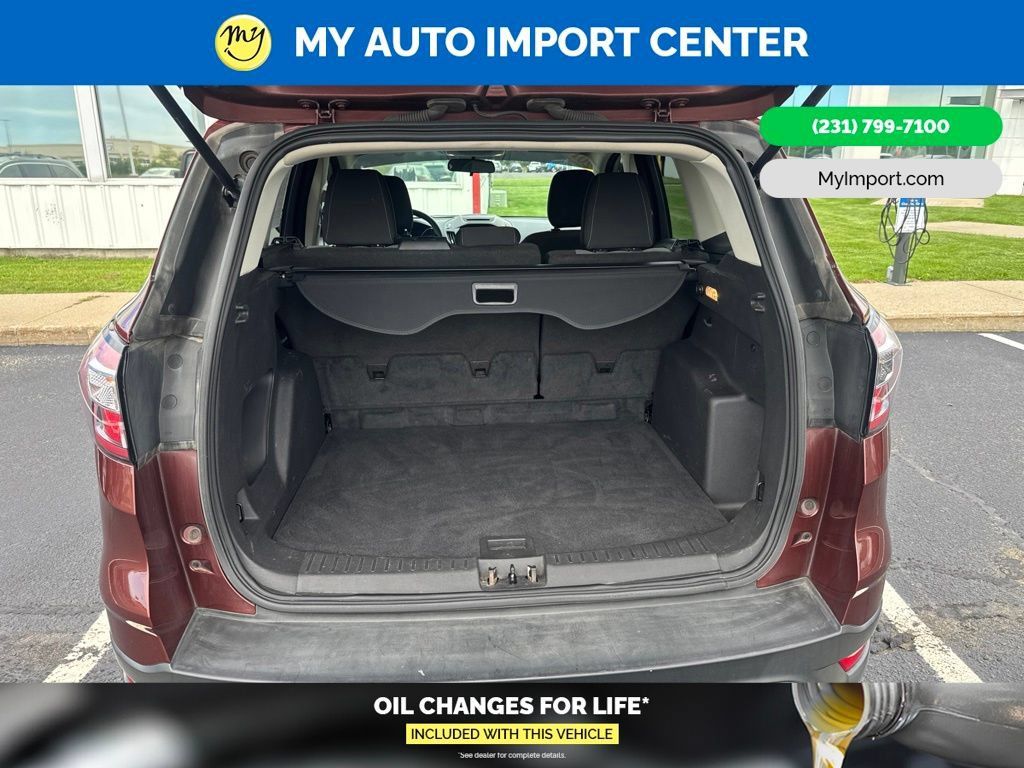 Used 2018 Ford Escape SE w/ SE Sync 3 Package AWD/4WD image 27