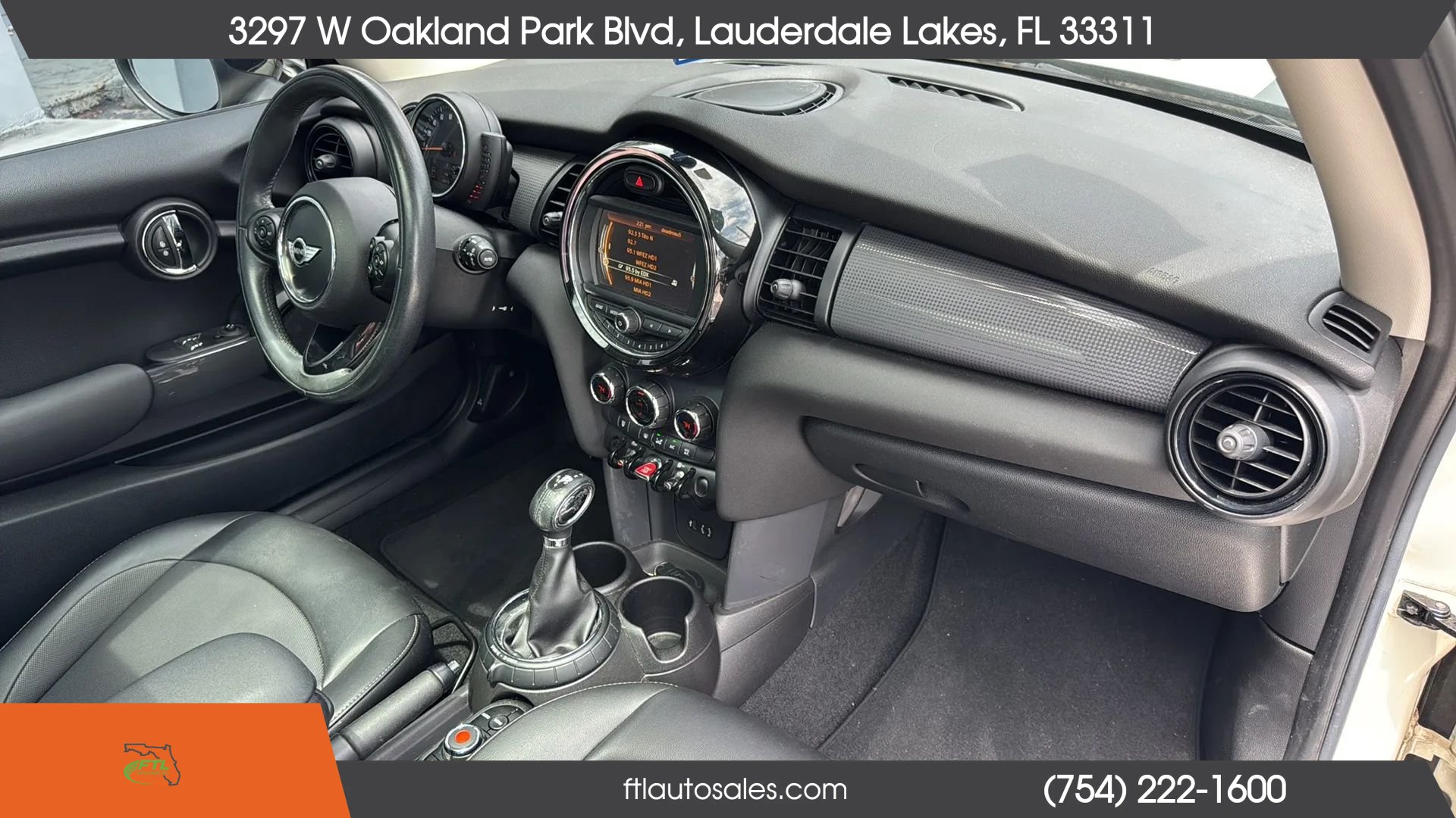 Used 2016 MINI Cooper 2-Door Hardtop FWD image 32