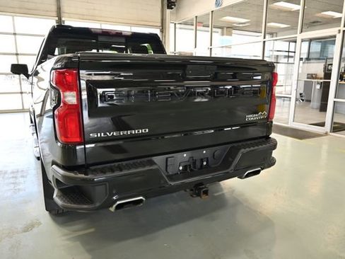 Used 2021 Chevrolet Silverado 1500 High Country w/ Technology Package image 6