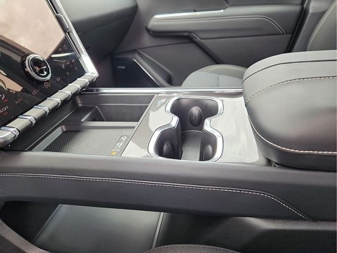 New 2026 GMC Acadia Elevation FWD image 22